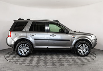 Подержанный автомобиль Land Rover Freelander 2007 года (4 фото)