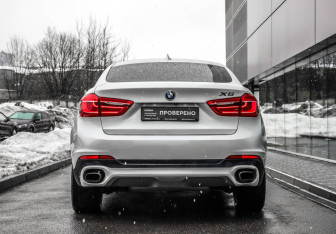 Подержанный автомобиль BMW X6 2016 года (6 фото)