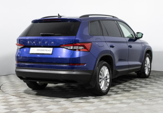 Подержанный автомобиль Skoda Kodiaq 2020 года (5 фото)