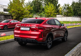 Подержанный автомобиль Haval F7x 2024 года (6 фото)