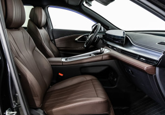 Подержанный автомобиль Exeed TXL 2023 года (27 фото)