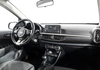 Подержанный автомобиль Kia Picanto 2021 года (10 фото)