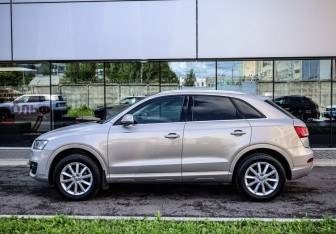 Подержанный автомобиль Audi Q3 2013 года (8 фото)
