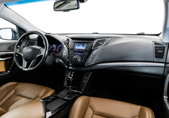 Подержанный автомобиль Hyundai i40 Wagon 2017 года (9 фото)