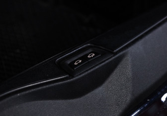 Подержанный автомобиль BMW X5 2020 года (37 фото)