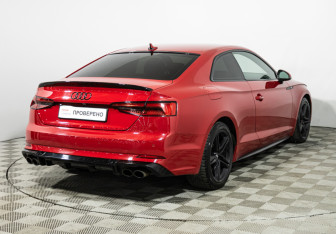Подержанный автомобиль Audi A5 Coupe 2016 года (5 фото)