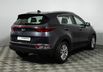 Подержанный автомобиль Kia Sportage 2017 года (5 фото)