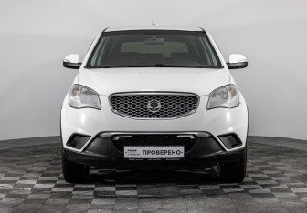 Подержанный автомобиль SsangYong Actyon 2013 года (2 фото)