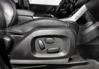 Подержанный автомобиль Land Rover Range Rover Evoque 2014 года (16 фото)