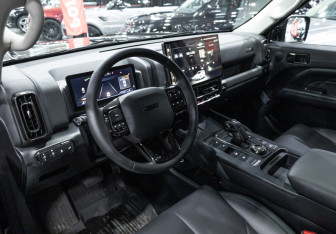 Подержанный автомобиль Haval H9 2024 года (18 фото)