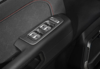 Подержанный автомобиль Jetour T2 2024 года (10 фото)