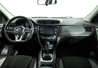 Подержанный автомобиль Nissan Qashqai 2019 года (13 фото)