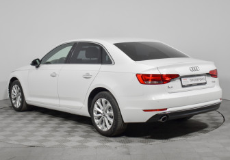 Подержанный автомобиль Audi A4 Sedan 2016 года (7 фото)