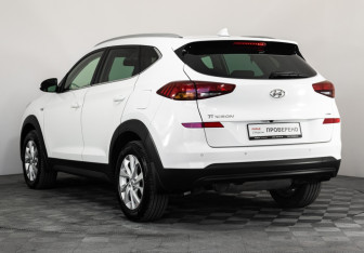 Подержанный автомобиль Hyundai Tucson 2018 года (8 фото)