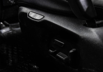 Подержанный автомобиль Kia Carnival 2021 года (36 фото)