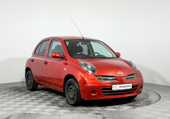 Подержанный автомобиль Nissan Micra Hatchback 2006 года (3 фото)