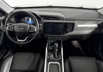 Подержанный автомобиль Chery Tiggo 4 2021 года (16 фото)