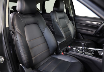 Подержанный автомобиль Mazda CX-5 2022 года (22 фото)