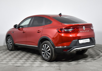Подержанный автомобиль Renault Arkana 2020 года (7 фото)