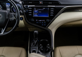 Подержанный автомобиль Toyota Camry Sedan 2020 года (15 фото)