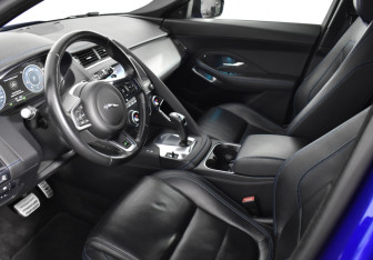 Подержанный автомобиль Jaguar E-Pace 2019 года (9 фото)