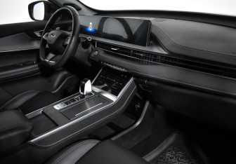 Подержанный автомобиль Chery Tiggo 7 Pro Max 2023 года (13 фото)