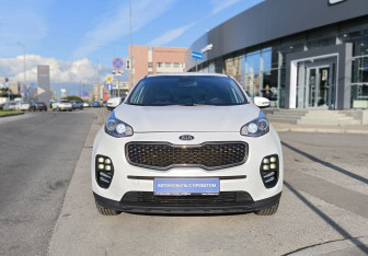 Подержанный автомобиль Kia Sportage 2016 года (2 фото)