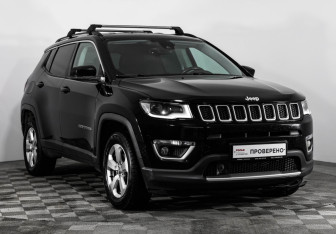 Подержанный автомобиль Jeep Compass 2018 года (3 фото)