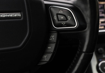 Подержанный автомобиль Land Rover Range Rover Evoque 2014 года (17 фото)