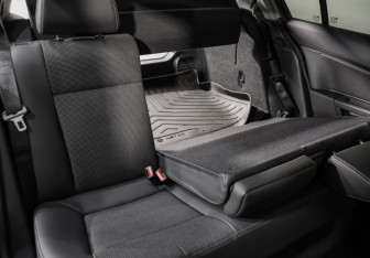 Подержанный автомобиль Opel Astra Hatchback 2006 года (21 фото)