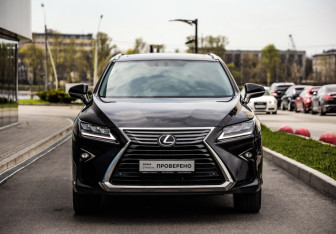 Подержанный автомобиль Lexus RX 2016 года (5 фото)