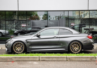 Подержанный автомобиль BMW M4 Convertible 2015 года (9 фото)