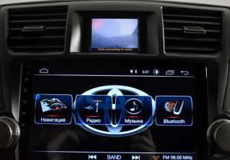 Подержанный автомобиль Toyota Highlander 2008 года (18 фото)