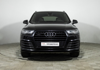 Подержанный автомобиль Audi Q7 2019 года (2 фото)