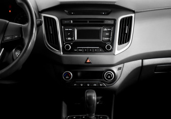 Подержанный автомобиль Hyundai Creta 2018 года (13 фото)