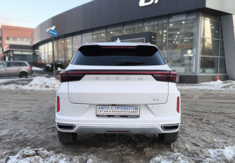 Подержанный автомобиль Exeed LX 2024 года (5 фото)