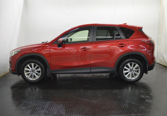 Подержанный автомобиль Mazda CX-5 2015 года (8 фото)
