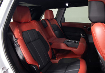 Подержанный автомобиль Land Rover Range Rover Sport 2021 года (14 фото)