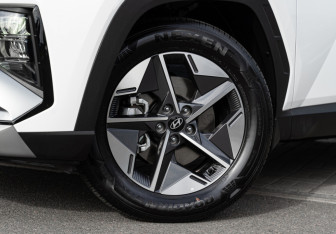 Новый Hyundai Tucson 2025 (14 фото)
