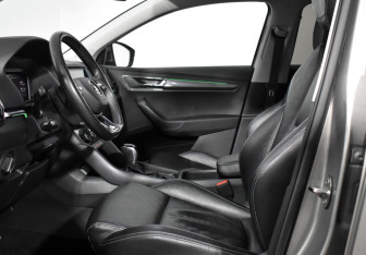Подержанный автомобиль Skoda Karoq 2021 года (11 фото)