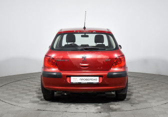 Подержанный автомобиль Peugeot 307 Hatchback 2007 года (6 фото)