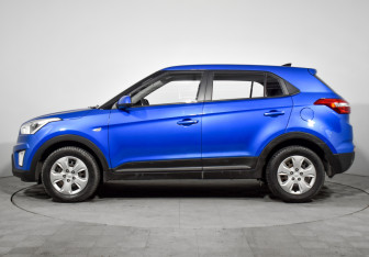 Подержанный автомобиль Hyundai Creta 2019 года (8 фото)