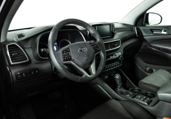 Подержанный автомобиль Hyundai Tucson 2020 года (11 фото)