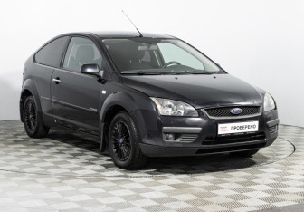 Подержанный автомобиль Ford Focus Hatchback 2007 года (3 фото)