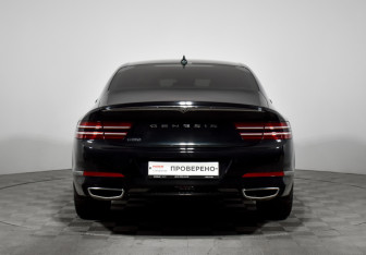 Подержанный автомобиль Genesis G80 2021 года (6 фото)