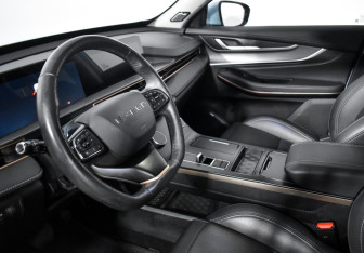 Подержанный автомобиль Exeed LX 2023 года (8 фото)
