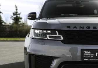Подержанный автомобиль Land Rover Range Rover Sport 2022 года (7 фото)