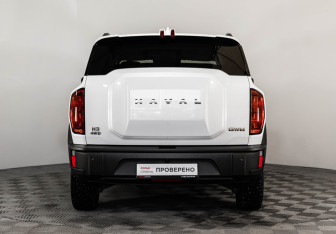 Подержанный автомобиль Haval H3 2024 года (8 фото)