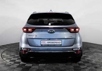 Подержанный автомобиль Kia Sportage 2021 года (6 фото)
