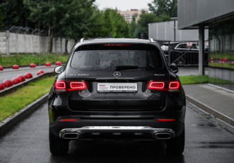 Подержанный автомобиль Mercedes-Benz GLC Coupe 2022 года (7 фото)